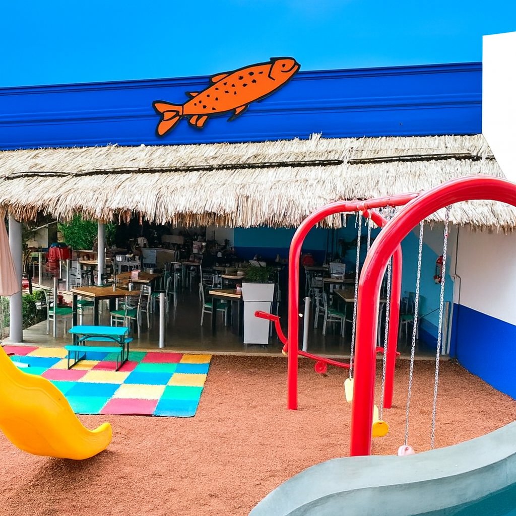 Sucursal Siervo de la Nación: palapa, comedor abierto y área de juegos infantiles